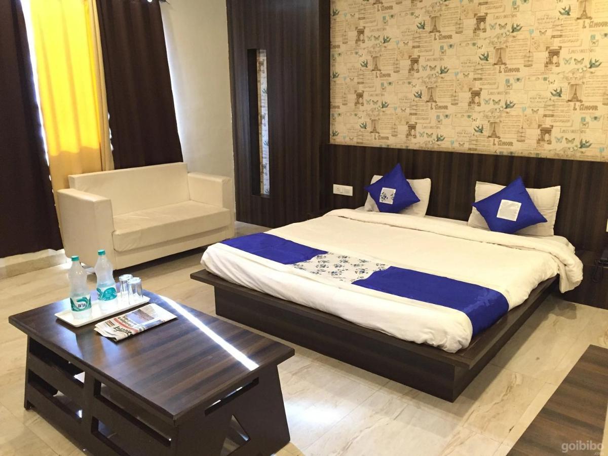 Hotel City Palace Ujjain Εξωτερικό φωτογραφία